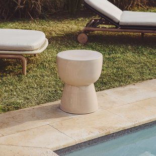 Kave Home Outdoor Bijzettafel Mesquida 36cm - Beige - Rond