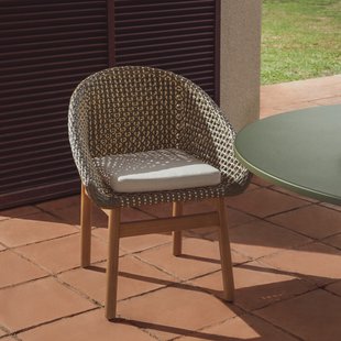 Kave Home Tuinstoel Olbia Rattan en teakhout - Groen