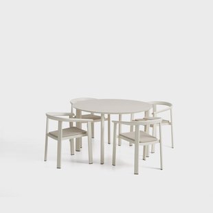 Kave Home Tuinset Erice Met tuintafel en 4 stoelen, 120cm - Ecru