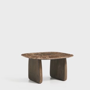 Kave Home Bijzettafel Pirita Bruin marmer en donker eiken, 70 x 71cm