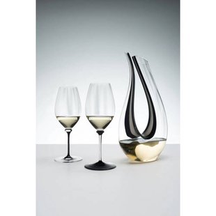 Riedel Witte Wijnglas Fatto A Mano Performance - Riesling - Zwarte Voet - 623 ml