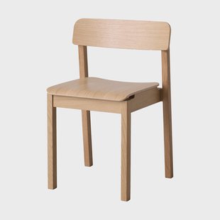 MOEBE Everyday Chair stoel gelakt eikenhout