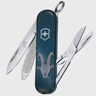 Victorinox Classic SD Zodiac Signs 2026, Capricorn 0.6223.2CAP Zwitsers zakmes