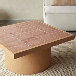 Tikamoon Karel - Salontafel