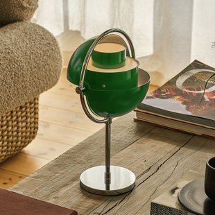 Multi-Lite Portable tafellamp, chroom/groen, 30 cm - Gubi - Woonkamer - Designer - Metaal - Met lampenkap