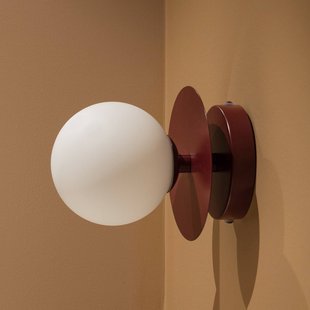 Globen Lighting wandlamp ART DECO bordeauxrood/wit Ø16cm IP44