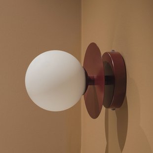 ART DECO wandlamp bordeauxrood/wit glas - Globen Lighting - Woonkamer - Scandinavisch - 1 lamp