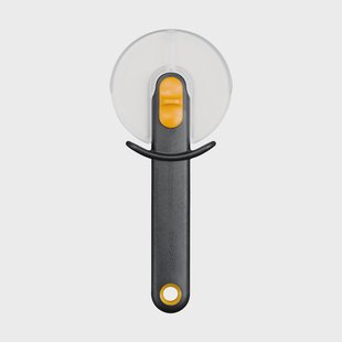 Fiskars Functional Form pizzaroller Zwart, met bladbescherming