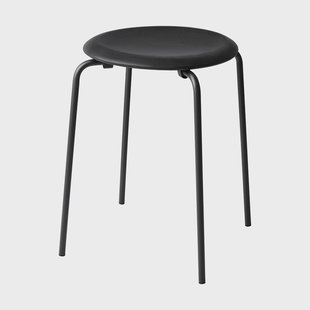Fritz Hansen Dot leren kruk Essential black-matt black