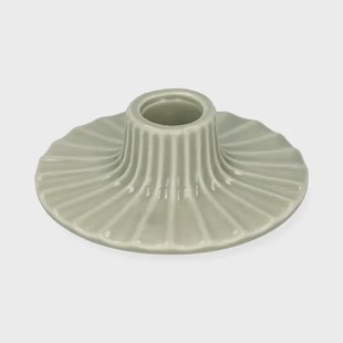 Kandelaar, porselein, geschulpt, lichtgroen, &Oslash;10,2 cm x 3,2 cm