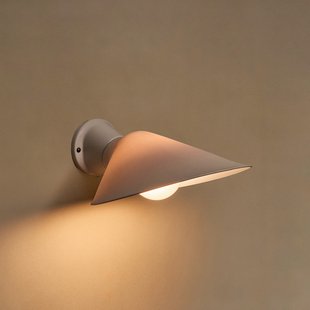 Plume badkamer wandlamp, aluminium/porselein, wit, IP44 - DCW - Designer