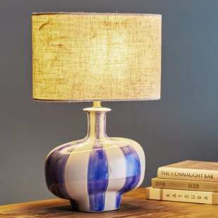 Alida tafellamp, crème/blauw, hoogte 46 cm - Bloomingville - Slaapkamer - Scandinavisch - Keramiek - Met lampenkap