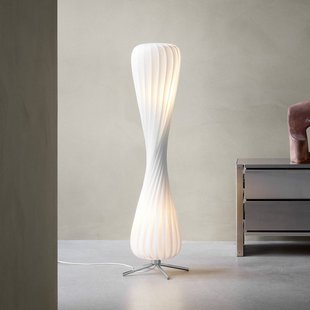 Tom Rossau vloerlamp TR7, kunststof (PP), 117 cm hoog, E27