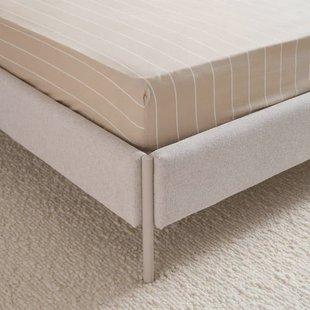 NOUS Living katoenen gestreepte hoeslaken (tot 25 cm) - zand/offwhite