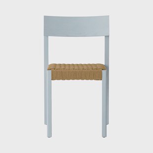 Audo Copenhagen Mauro stoel Linen blue eik-natuurgevlochten zitting