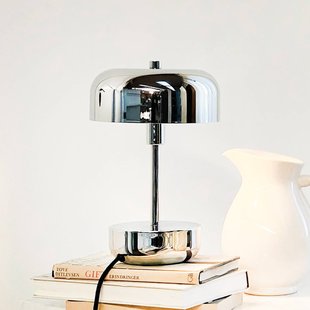 Dyberg Larsen tafellamp Haipot, IP20, chroom