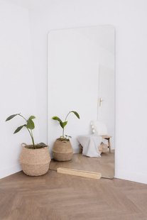 Rechthoekige spiegel met afgeronde hoek frameless 210x90cm