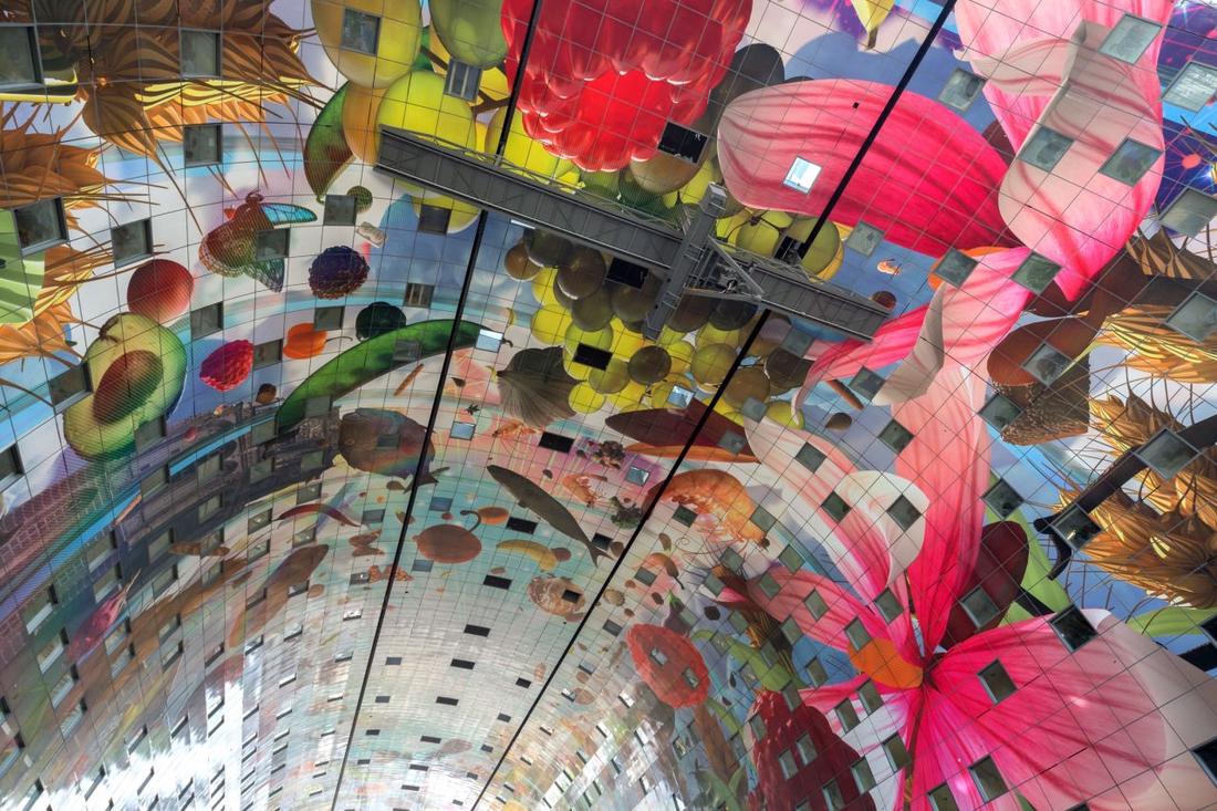 woonhome-binnengevel-gigantisch-kunstwerk-markthal-rotterdam