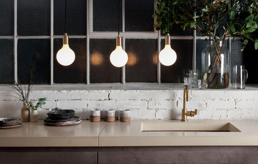 Drie is het heilige getal: pas het toe in verlichting, decoratie of meubels.