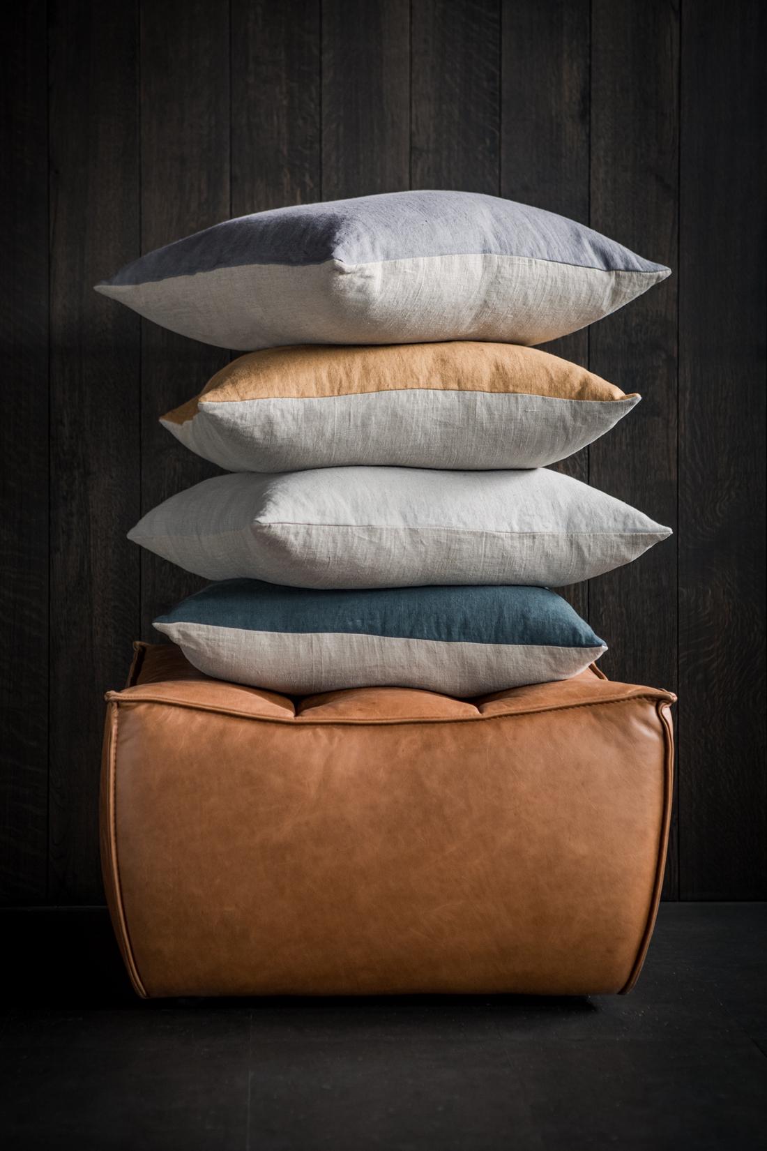 Hout, leer, brons en marmer. Verras je interieur met de prachtige woonaccessoires en meubels van het Ethnicraft.