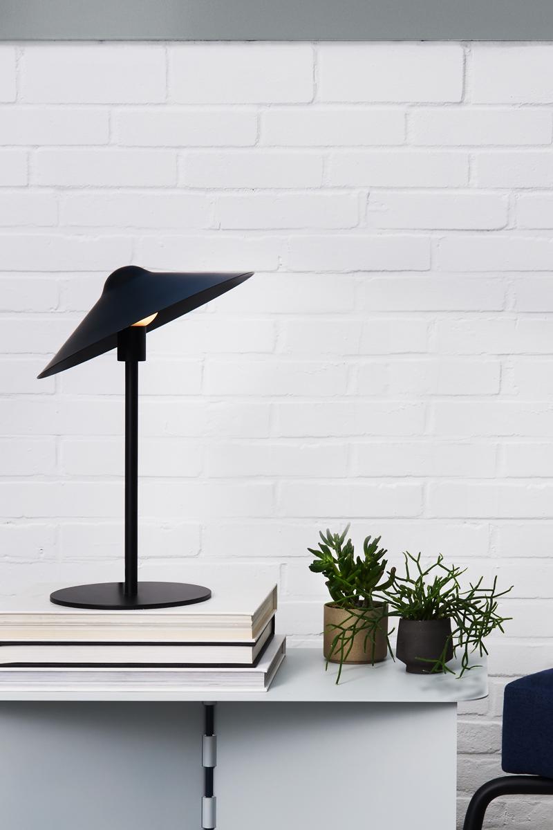 Voor het ontwerp haalde designer Lex Pott inspiratie uit het Aziatische kegelhoedje.