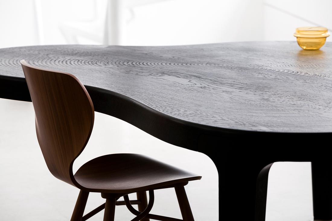 De Isola eettafel heeft een vriendelijke uitstraling. De tafel past bij een Scandinavisch en modern interieur.