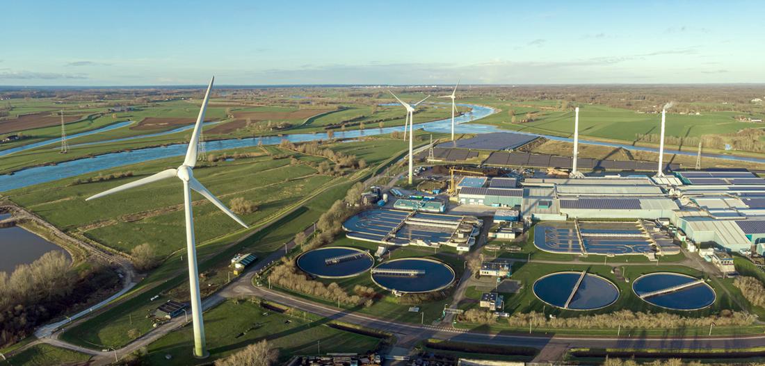 Nederland wil in 2050 volledig circulair zijn. Een economie met minimaal gebruik en maximaal hergebruik van grondstoffen. Ook de energie moet in een circulaire economie afkomstig zijn van hernieuwbare bronnen zoals wind en zon.