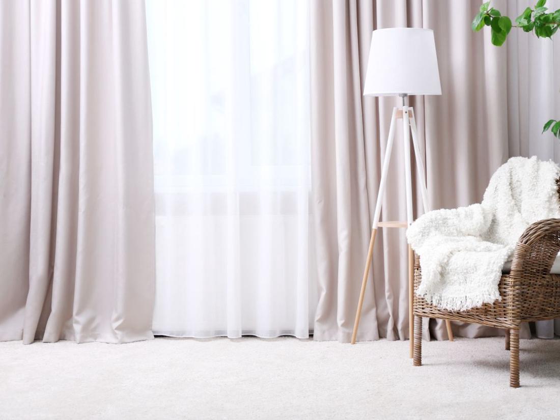 Tapijttegels zorgen voor betere demping van geluid en meer comfort.