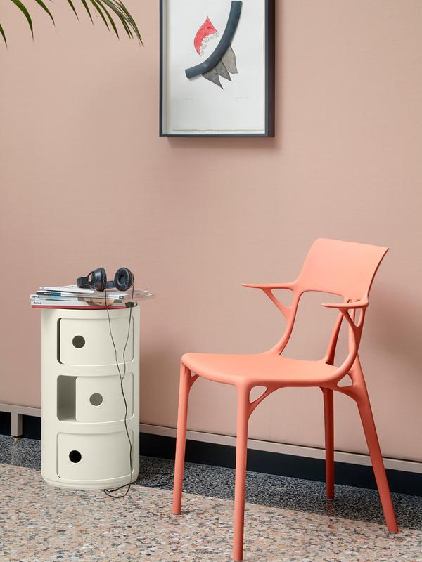 Bekijk het nachtkastje Perfect voor een modern ingerichte slaapkamer: deze designklassieker combineert functionaliteit met een esthetisch aantrekkelijk uiterlijk.