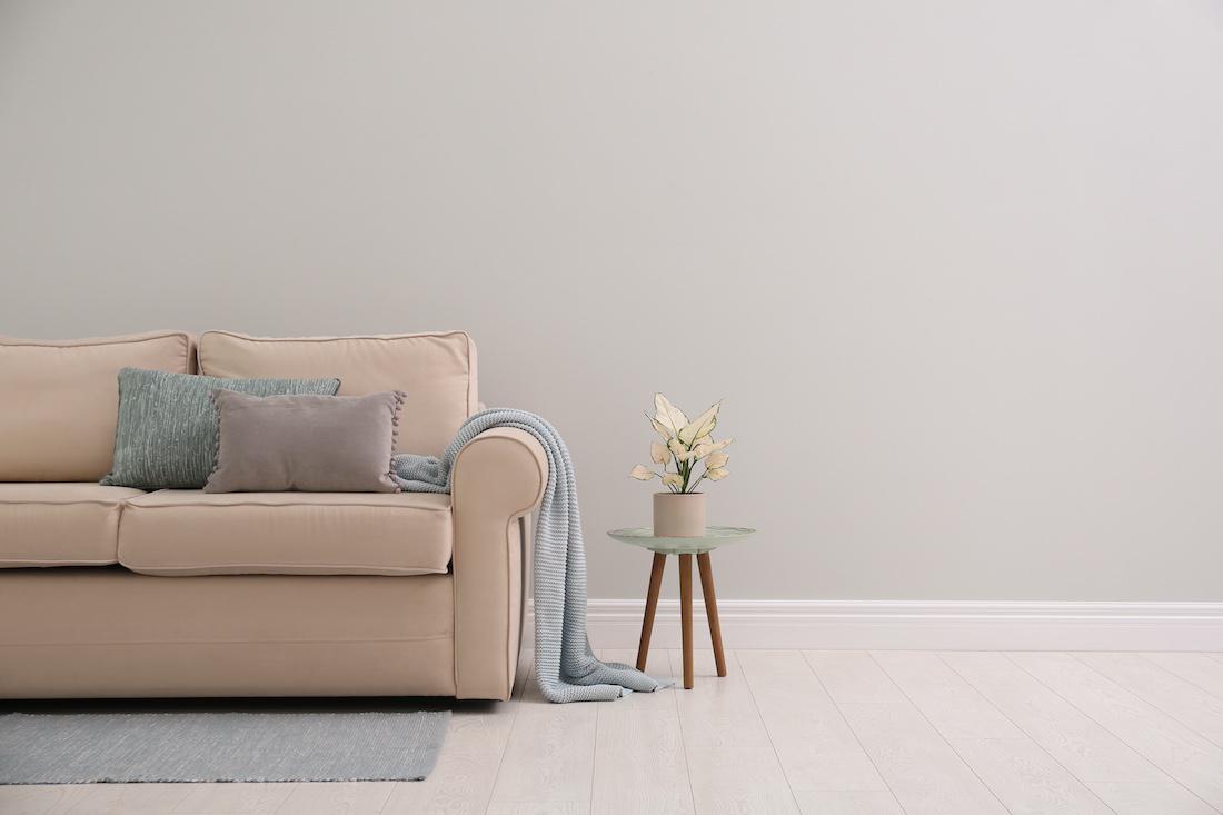 woonhome-bank-rust-oase-van-rust-in-huis-rustige-kleurt-tinten-1