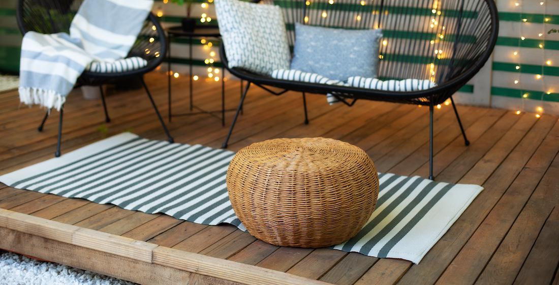 woonhome-groot-buitenkleed-buiten-kleed-zwart-wit-gestreept-modern-kleed-voor-tuin-1