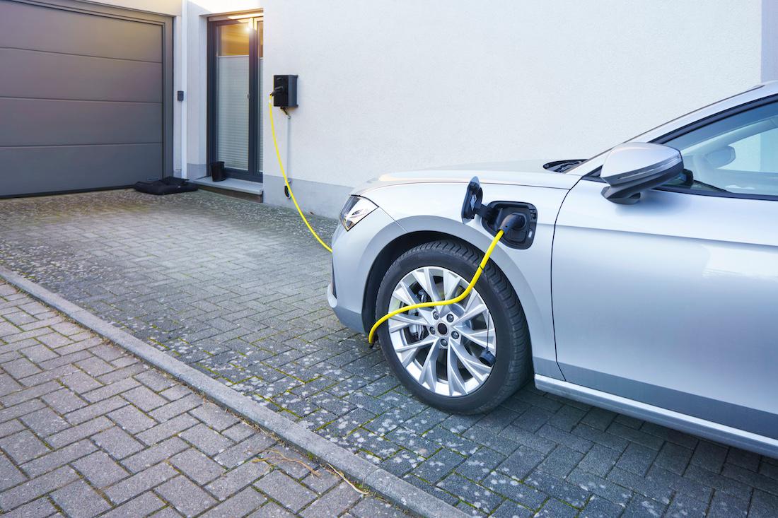 woonhome-elektrische-auto-opladen-met-een-dynamisch-energiecontract-1