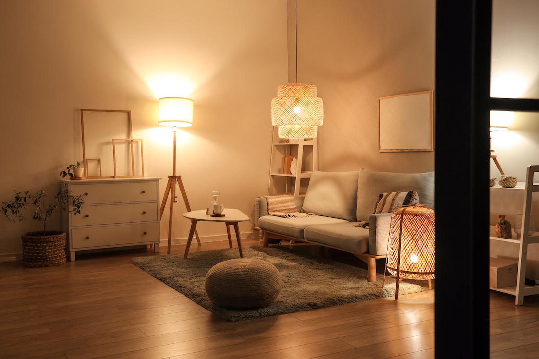 woonhome-lampen-verlichting-in-huis-woonkamer-rotan-hanglamp-1