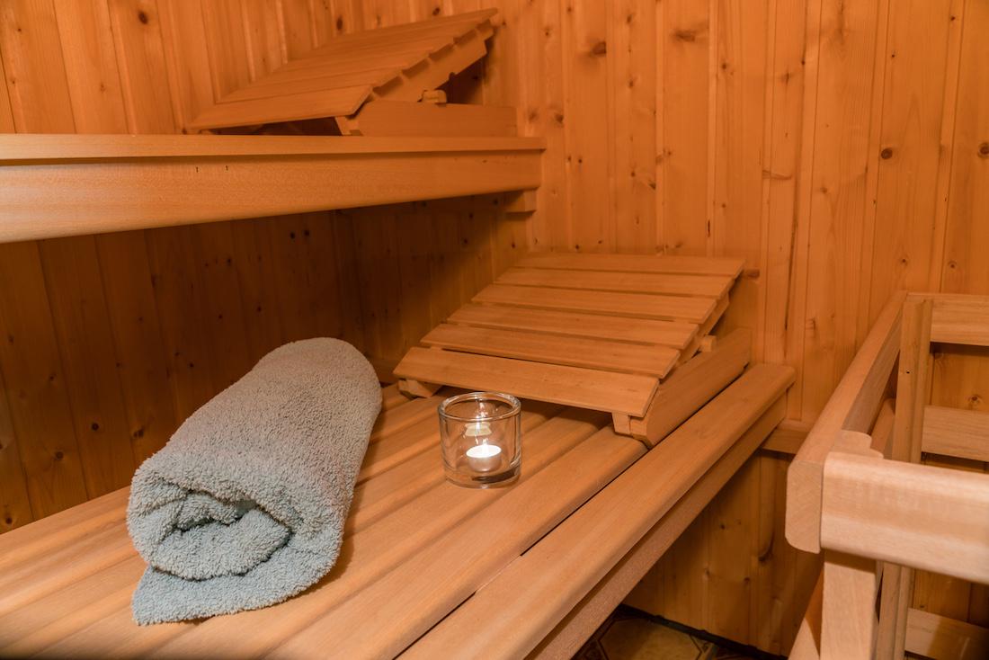 woonhome-houten-infrarood-sauna-voor-thuis-1