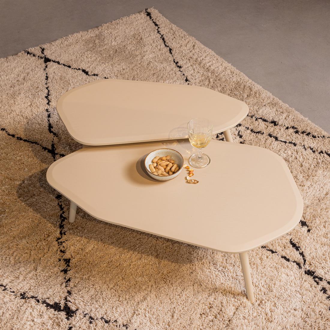 woonhome-beige-salontafel-vloerkleed-interieur-inspiratie-1