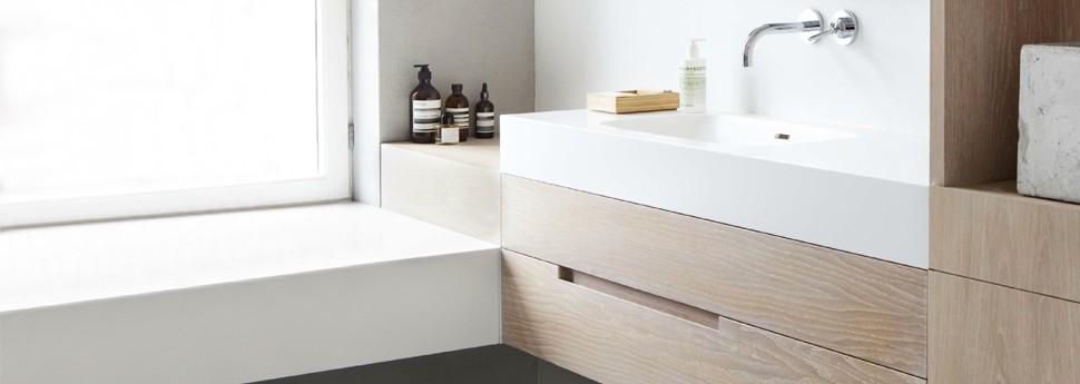 Verschillende opbergmogelijkheden voor je badkamer volgens de loodgieter Amsterdam