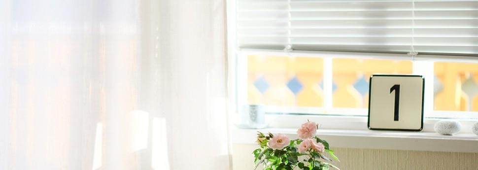 Op deze 4 zaken moet je letten bij de aanschaf van raamdecoratie