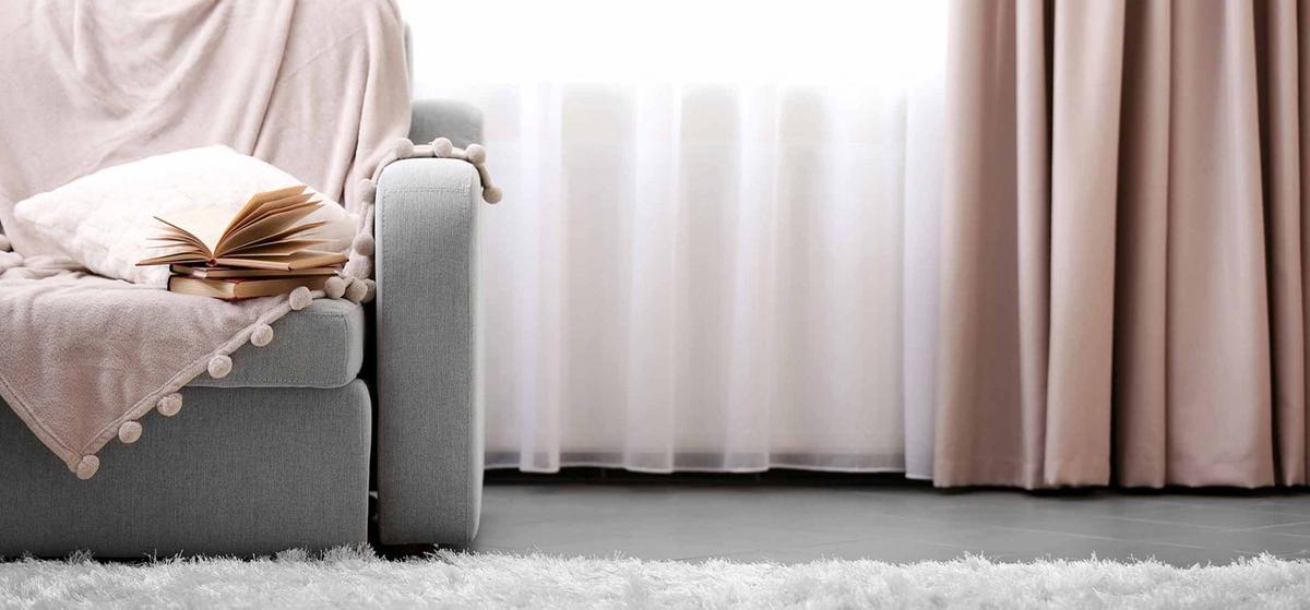 Elektrische gordijnen bedienen met een app