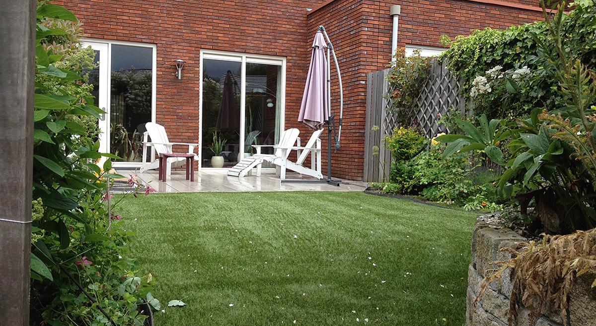 Stap voor stap kunstgras aanleggen in de tuin