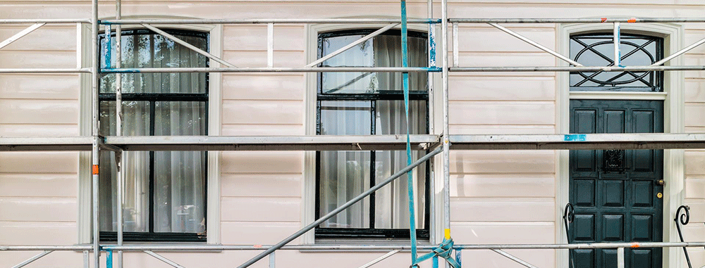 Zelf de buitenkozijnen schilderen: dit moet je erover weten