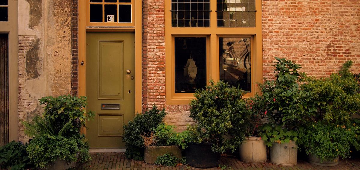 Hulp bij thuisbeveiliging door een slotenmaker in Zwolle