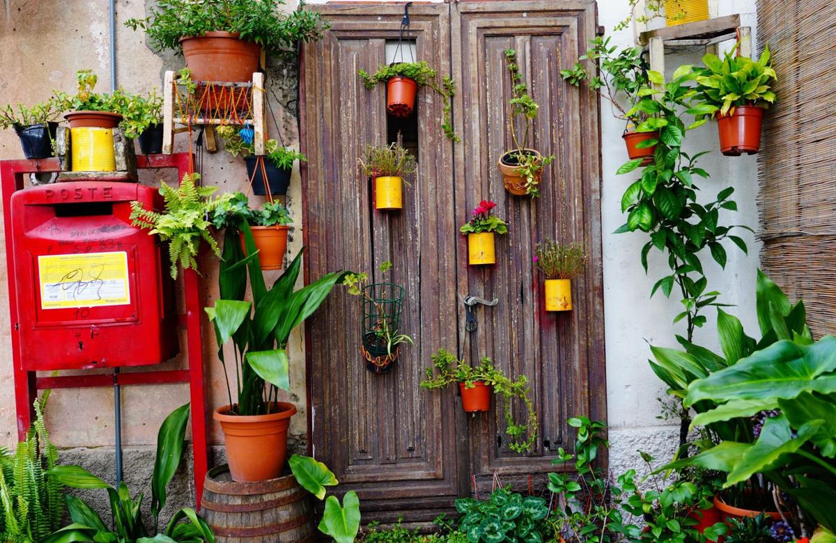 Tips en trucs: zo kun je sfeervol een kleine tuin inrichten