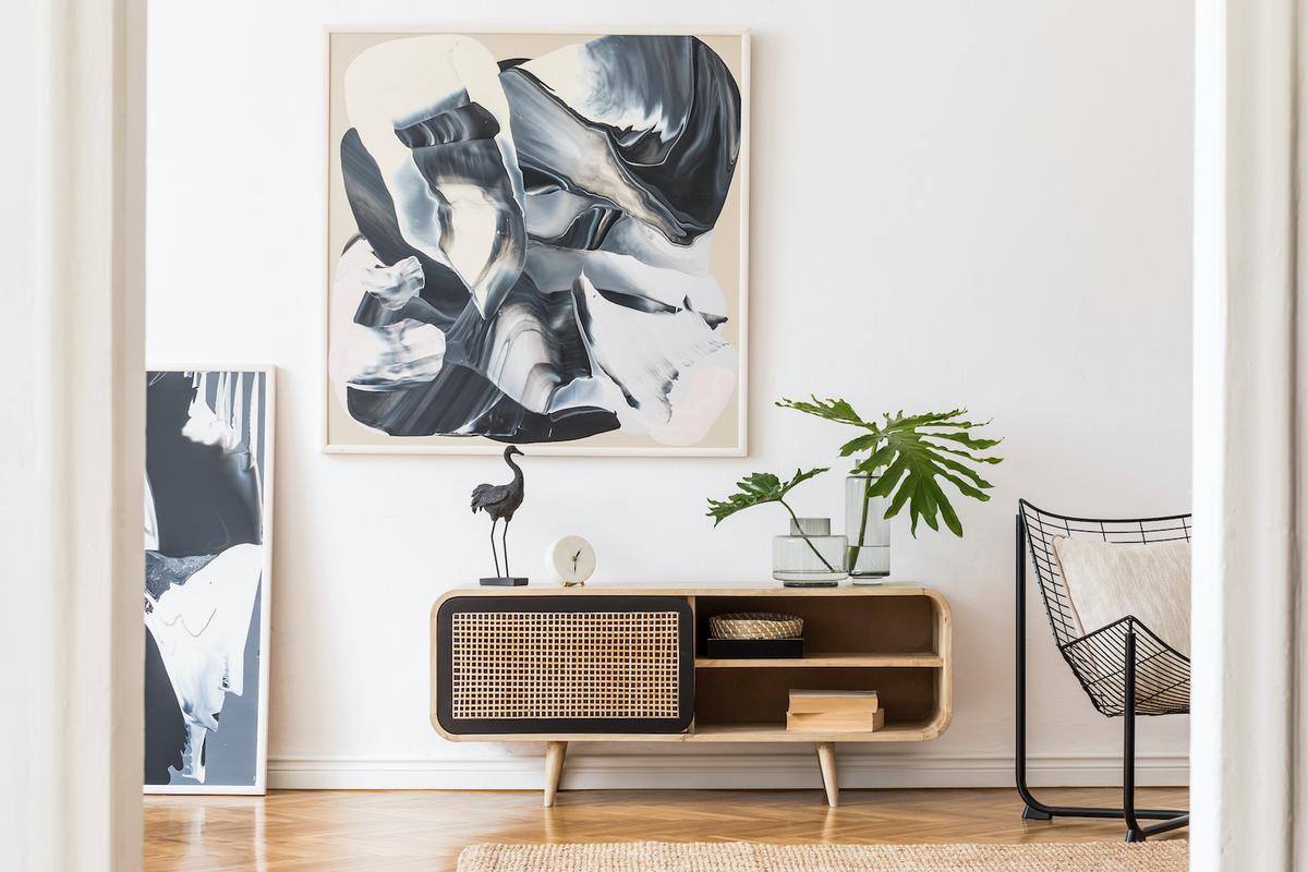 Dit zijn de manieren om je kunst in huis op te laten vallen