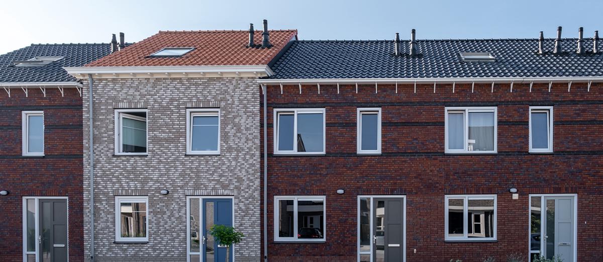 Dé voordelen van kunststof kozijnen plaatsen op een rij