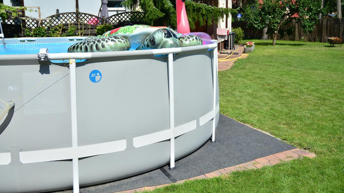 Een opzetzwembad in de tuin, wie wilt dat nou niet?