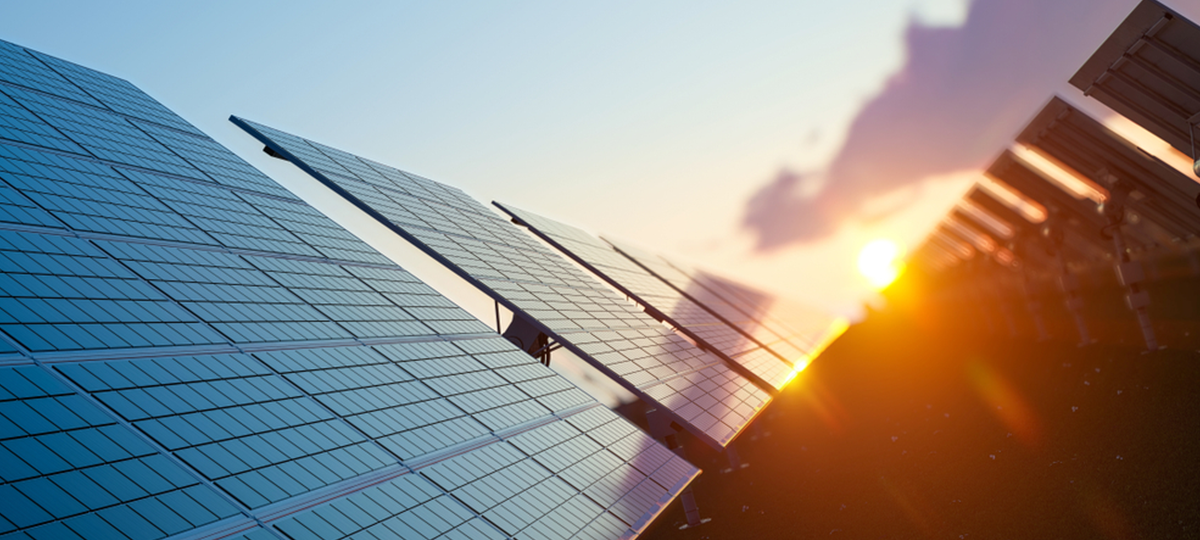 Energiekosten besparen doe je met zonnepanelen!