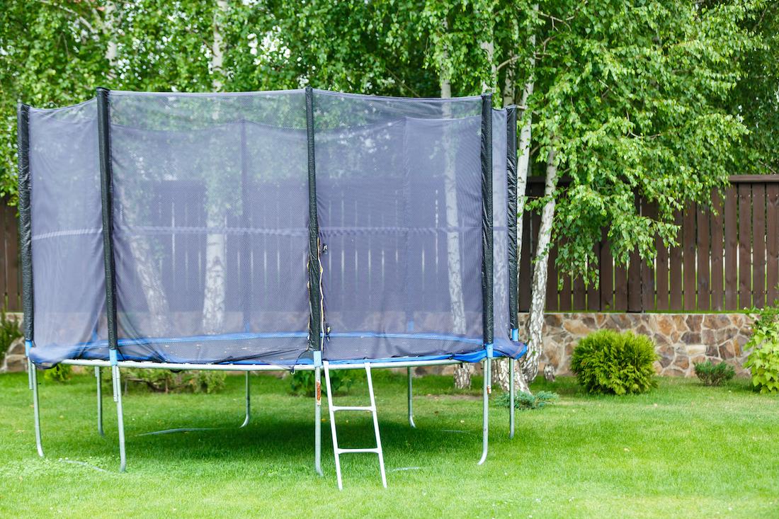 Alles dat je moet weten over een grote trampoline in de tuin