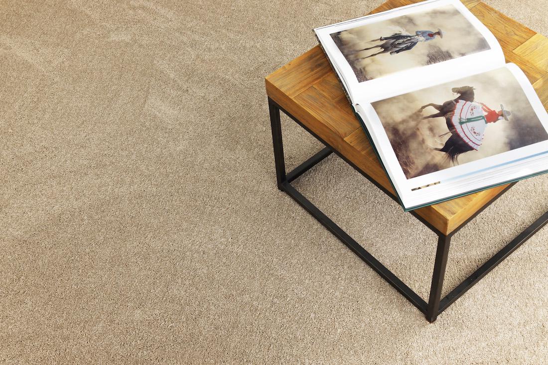 Dit wil je weten over tapijttegel leggen!