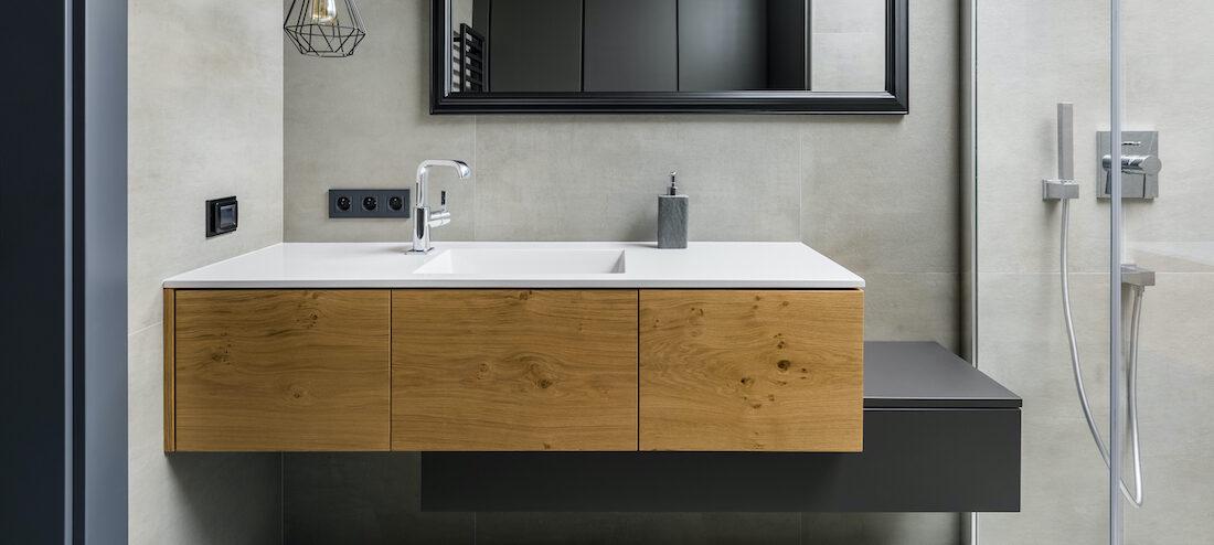 Hoe vind je een houten badkamermeubel die geschikt is voor de badkamer?