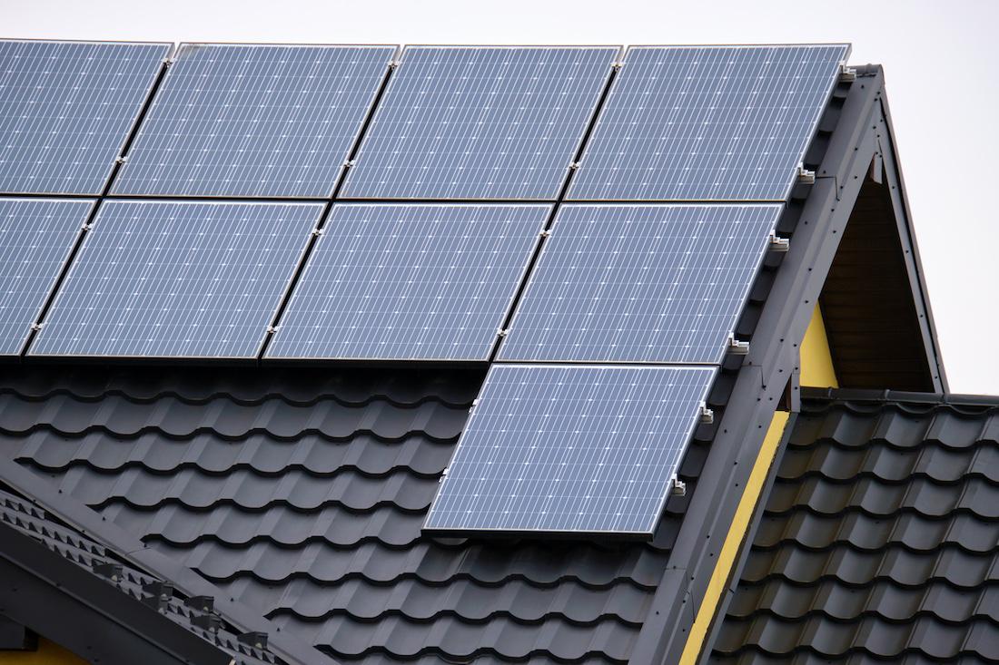 Moderne huizen met eigen energieopslag